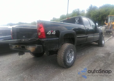 2003 Chevrolet Silverado K2500 Heavy Duty из США, поврежденный, VIN 1GCHK23143F145802